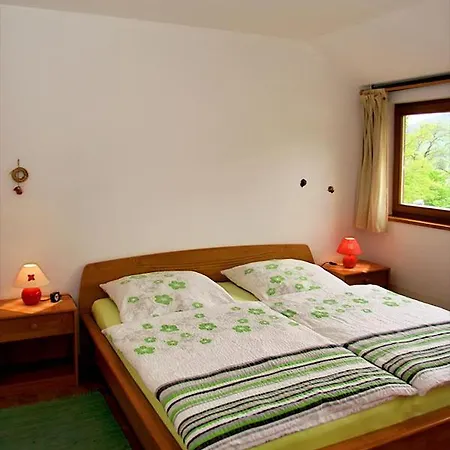 Gaestehaus Schrot Apartamento *